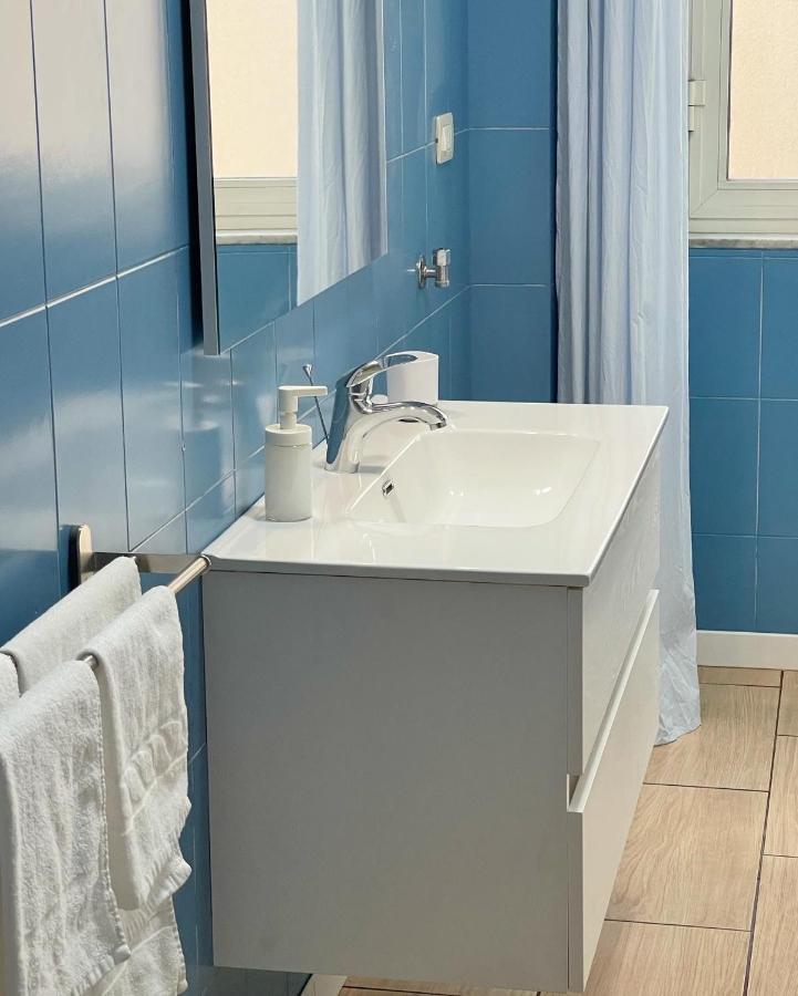 B&B Acqua Azzurra 卡斯特拉玛雷帝斯达比亚 外观 照片